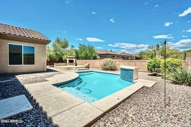 1682 W AINSWORTH Drive, Anthem, AZ 85086