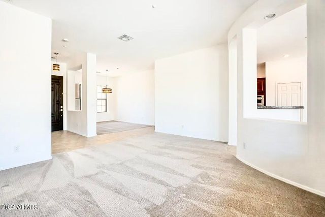 1682 W AINSWORTH Drive, Anthem, AZ 85086
