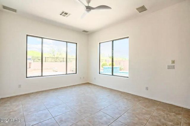 1682 W AINSWORTH Drive, Anthem, AZ 85086