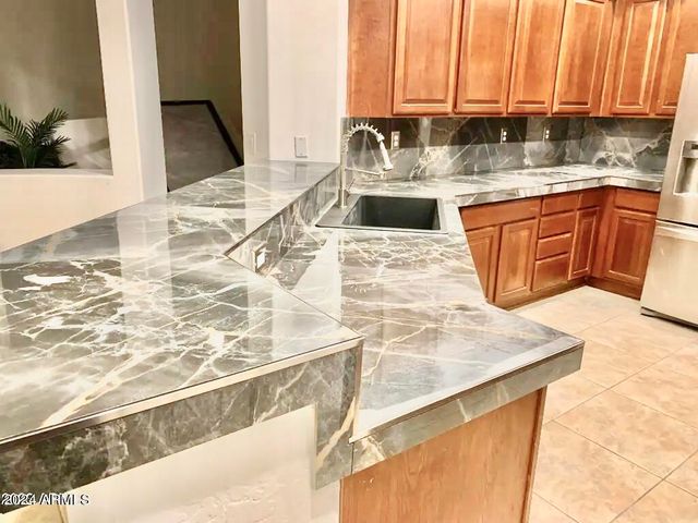 1682 W AINSWORTH Drive, Anthem, AZ 85086