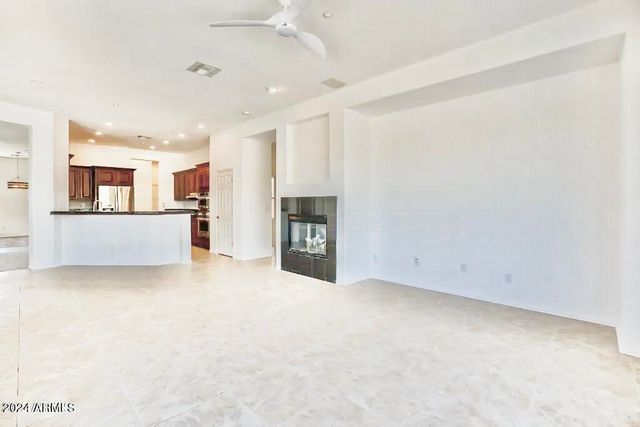 1682 W AINSWORTH Drive, Anthem, AZ 85086
