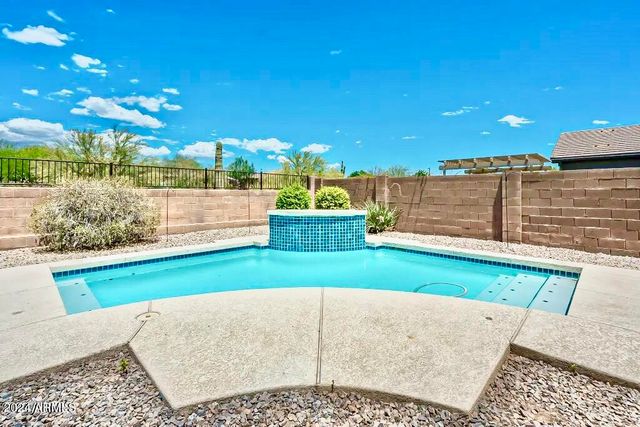 1682 W AINSWORTH Drive, Anthem, AZ 85086