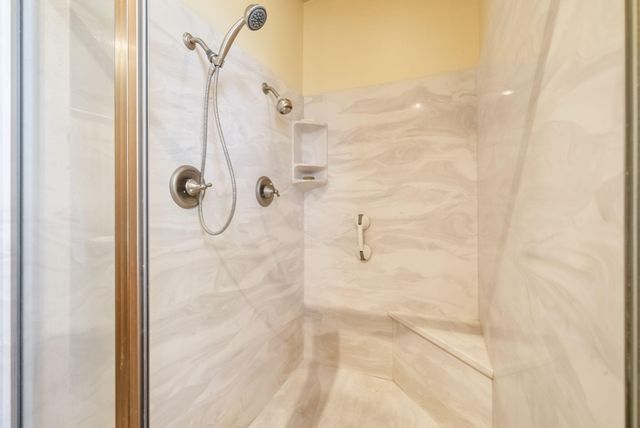 10175 Juniper Glen Circle, Redmond, OR 97756