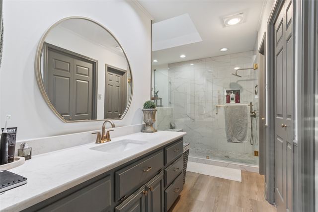 409 Shadow Mountain Drive, Woodway, TX 76712