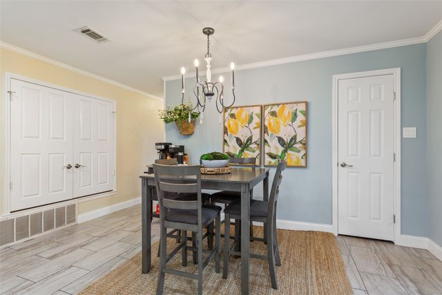 409 Shadow Mountain Drive, Woodway, TX 76712