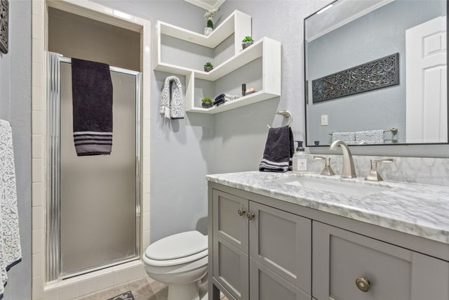 409 Shadow Mountain Drive, Woodway, TX 76712