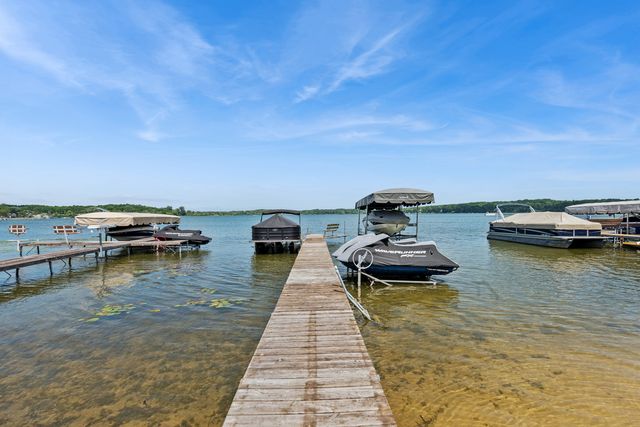 206 S Cogswell Drive, Silver Lake, WI 53170