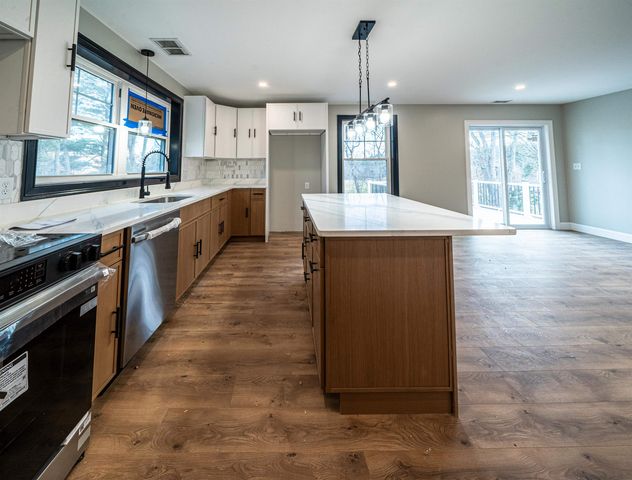 50c Linden Street, Exeter, NH 03833