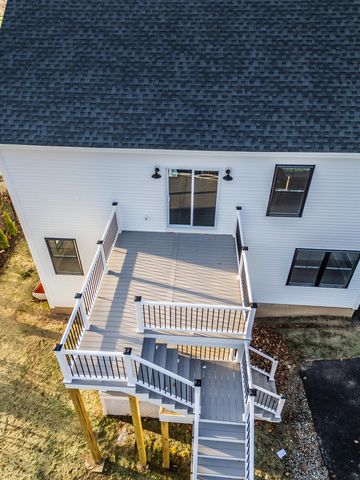 50c Linden Street, Exeter, NH 03833