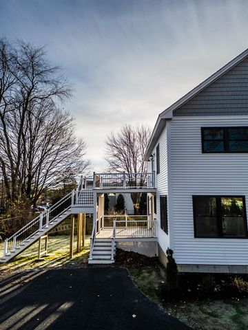 50c Linden Street, Exeter, NH 03833