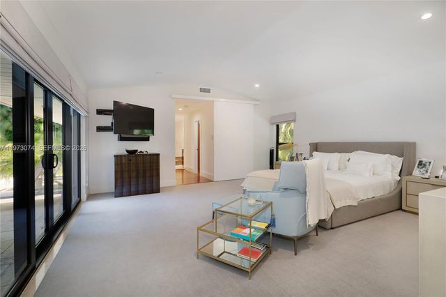 7322 Vistalmar St, Coral Gables, FL 33143