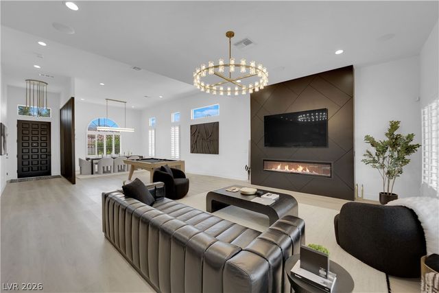 2908 Haddon Drive, Las Vegas, NV 89134