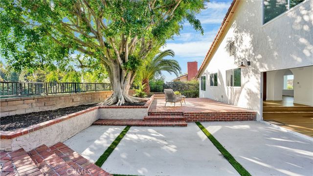 27662 Esla, Mission Viejo, CA 92691