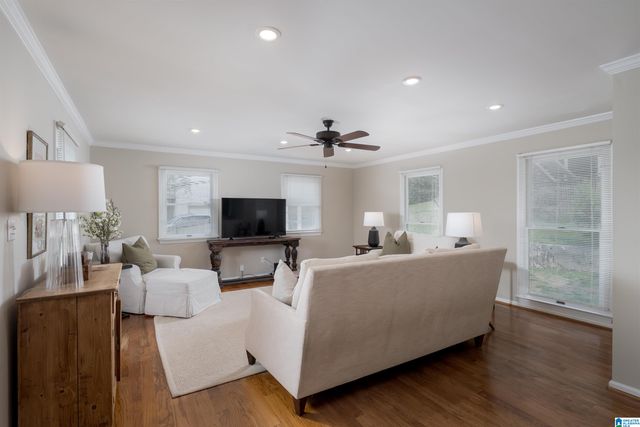 704 CREST LANE, Homewood, AL 35209