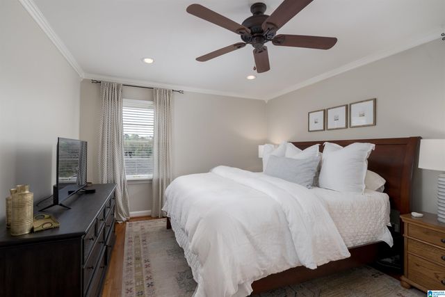 704 CREST LANE, Homewood, AL 35209