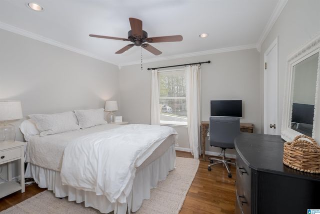 704 CREST LANE, Homewood, AL 35209