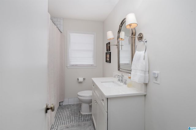 704 CREST LANE, Homewood, AL 35209