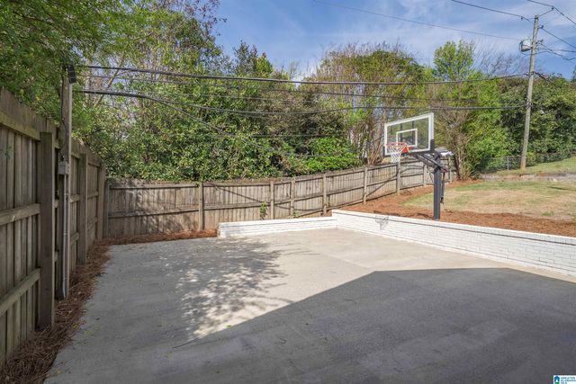 704 CREST LANE, Homewood, AL 35209