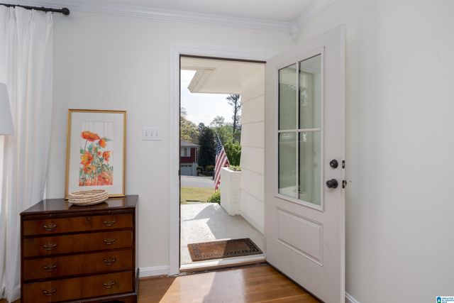 704 CREST LANE, Homewood, AL 35209