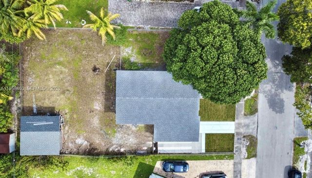 1617 NW 15th St, Fort Lauderdale, FL 33311