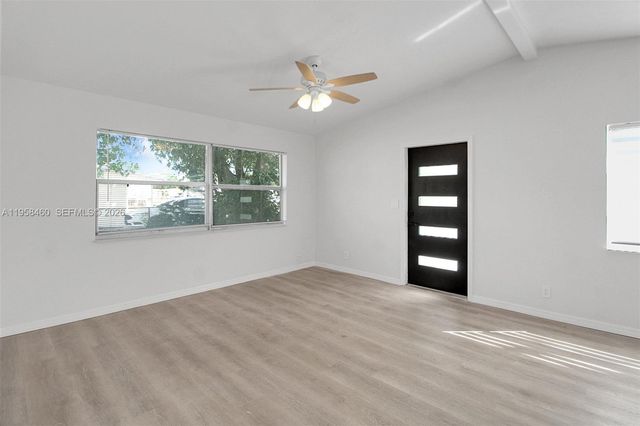 1617 NW 15th St, Fort Lauderdale, FL 33311