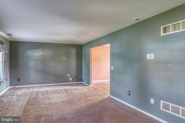 1240 ANDREW DR, Dover, DE 19904