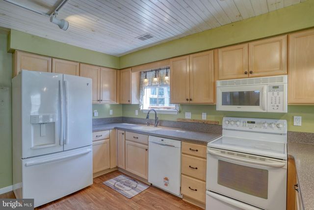 1240 ANDREW DR, Dover, DE 19904
