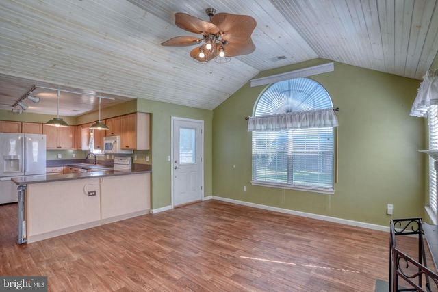 1240 ANDREW DR, Dover, DE 19904