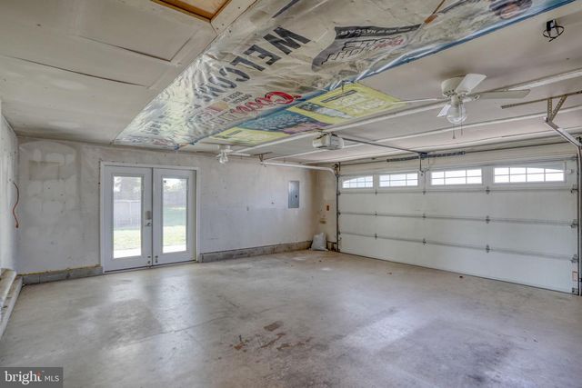 1240 ANDREW DR, Dover, DE 19904