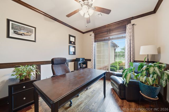 6302 N Twin Creeks Drive, Owasso, OK 74055