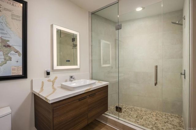 2501 State Street 306, Carlsbad, CA 92008
