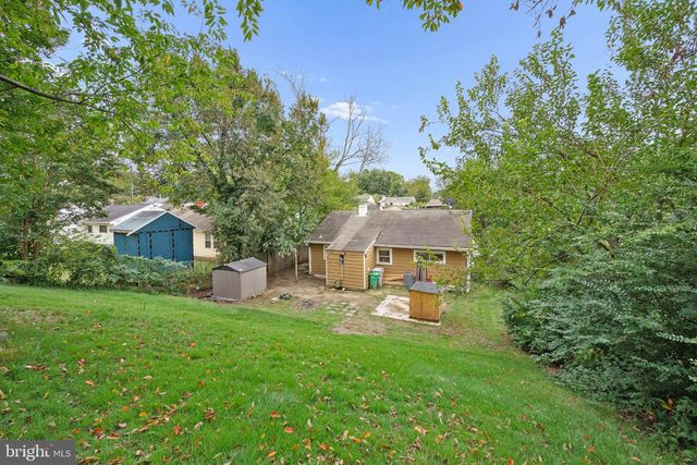 4815 TRENTON RD, Hyattsville, MD 20784