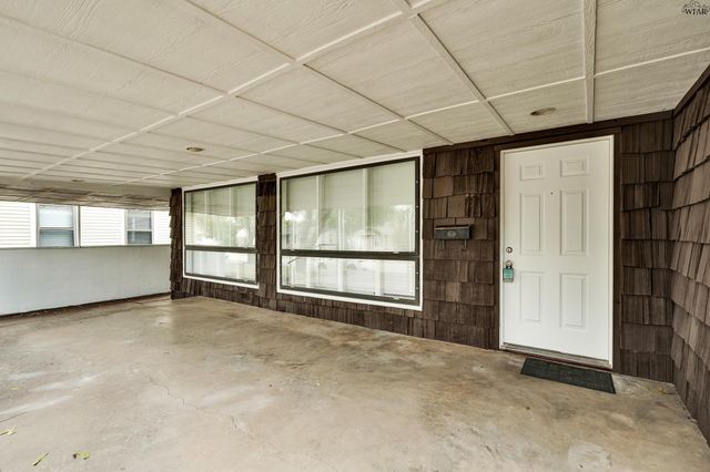 4341 MCCUTCHEN AVENUE, Wichita Falls, TX 76308