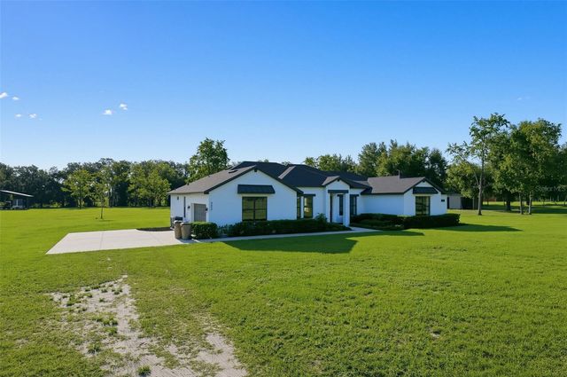 4650 LAKE PICKETT DRIVE, Groveland, FL 34736