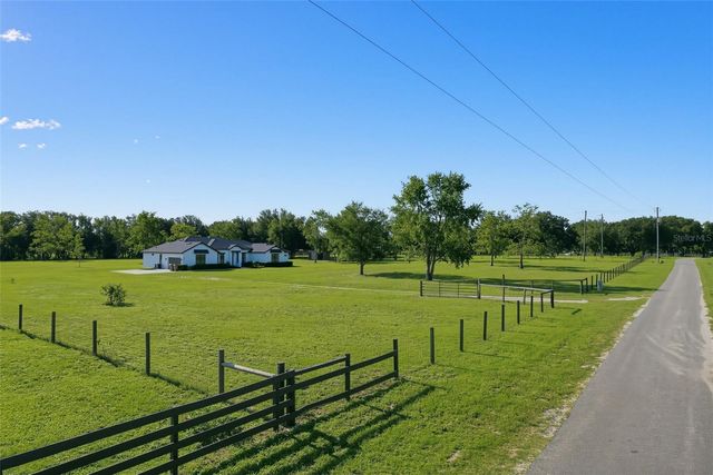 4650 LAKE PICKETT DRIVE, Groveland, FL 34736