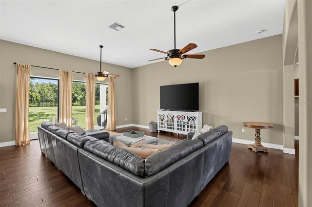 4650 LAKE PICKETT DRIVE, Groveland, FL 34736