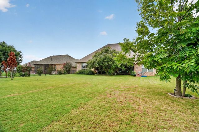 3545 Abes Landing Drive, Granbury, TX 76049