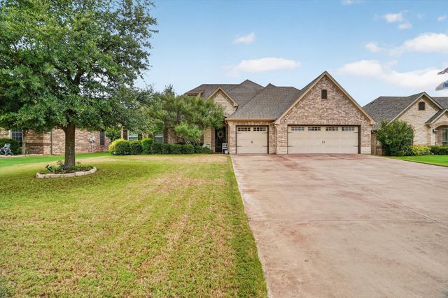 3545 Abes Landing Drive, Granbury, TX 76049