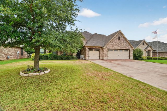 3545 Abes Landing Drive, Granbury, TX 76049