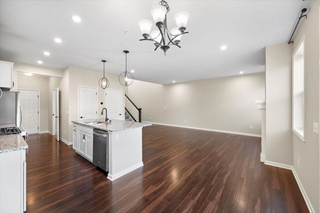 11540 81st Place N, Maple Grove, MN 55369