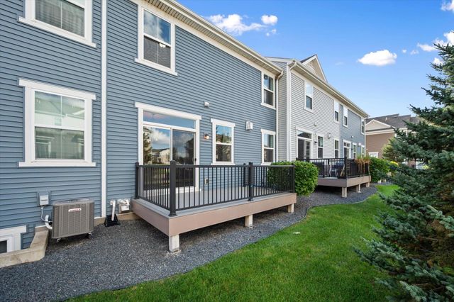 11540 81st Place N, Maple Grove, MN 55369