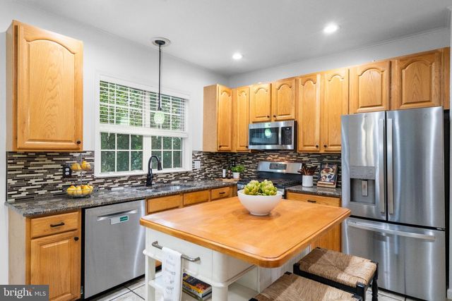 43848 GLENHAZEL DR, Ashburn, VA 20147