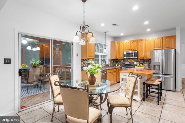 43848 GLENHAZEL DR, Ashburn, VA 20147