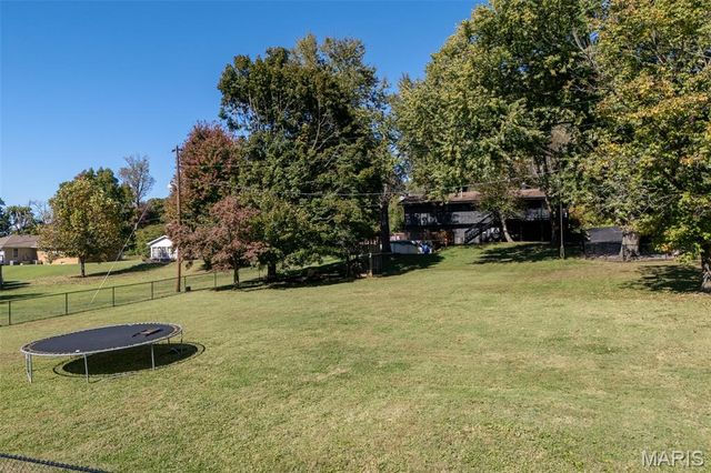 5624 Old Keebler Road, Collinsville, IL 62234