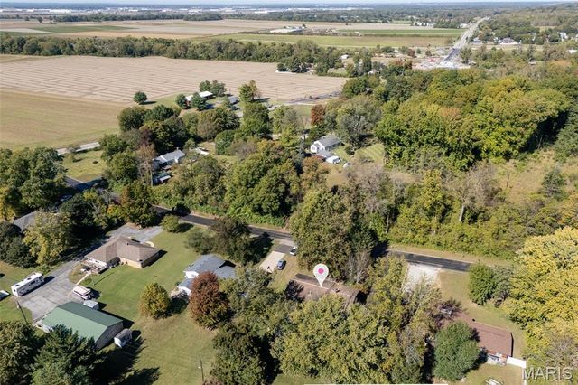 5624 Old Keebler Road, Collinsville, IL 62234