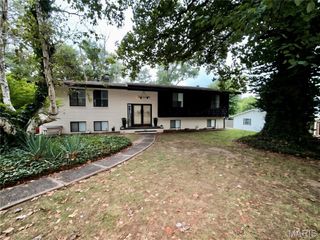 5624 Old Keebler Road, Collinsville, IL 62234