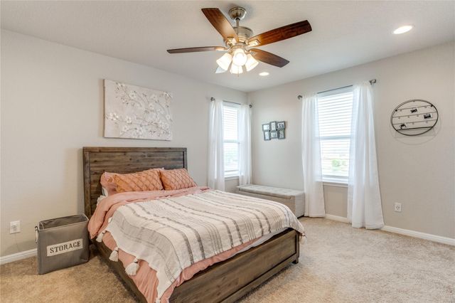 355 Silver Glen DR, Kyle, TX 78640