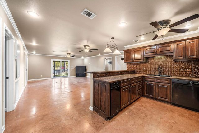 140 Tanglewood, Hot Springs, AR 71913