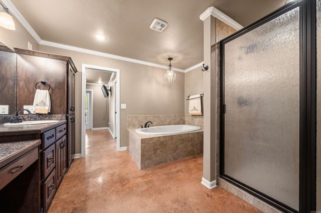 140 Tanglewood, Hot Springs, AR 71913