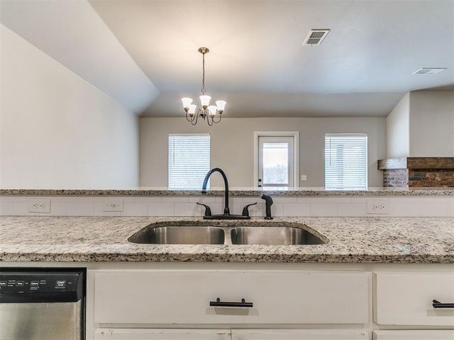 9600 Country Side Lane, Guthrie, OK 73044